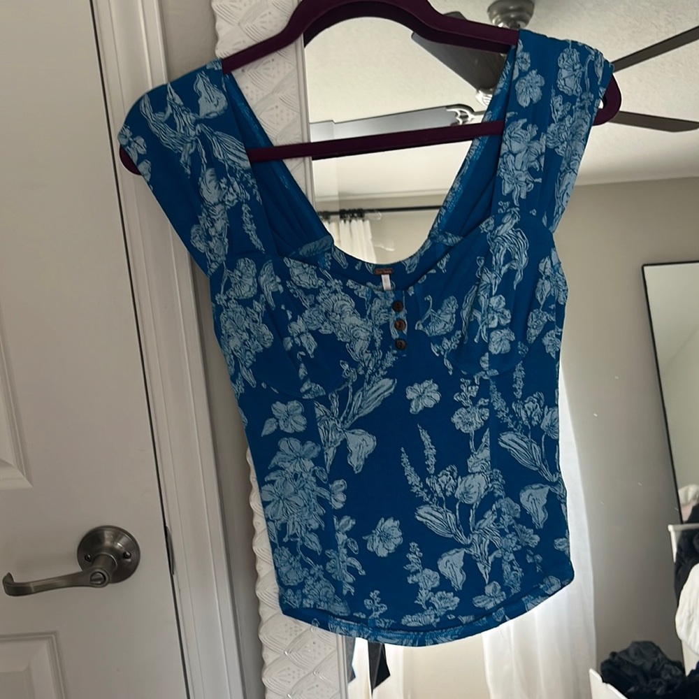 Free People top size xs